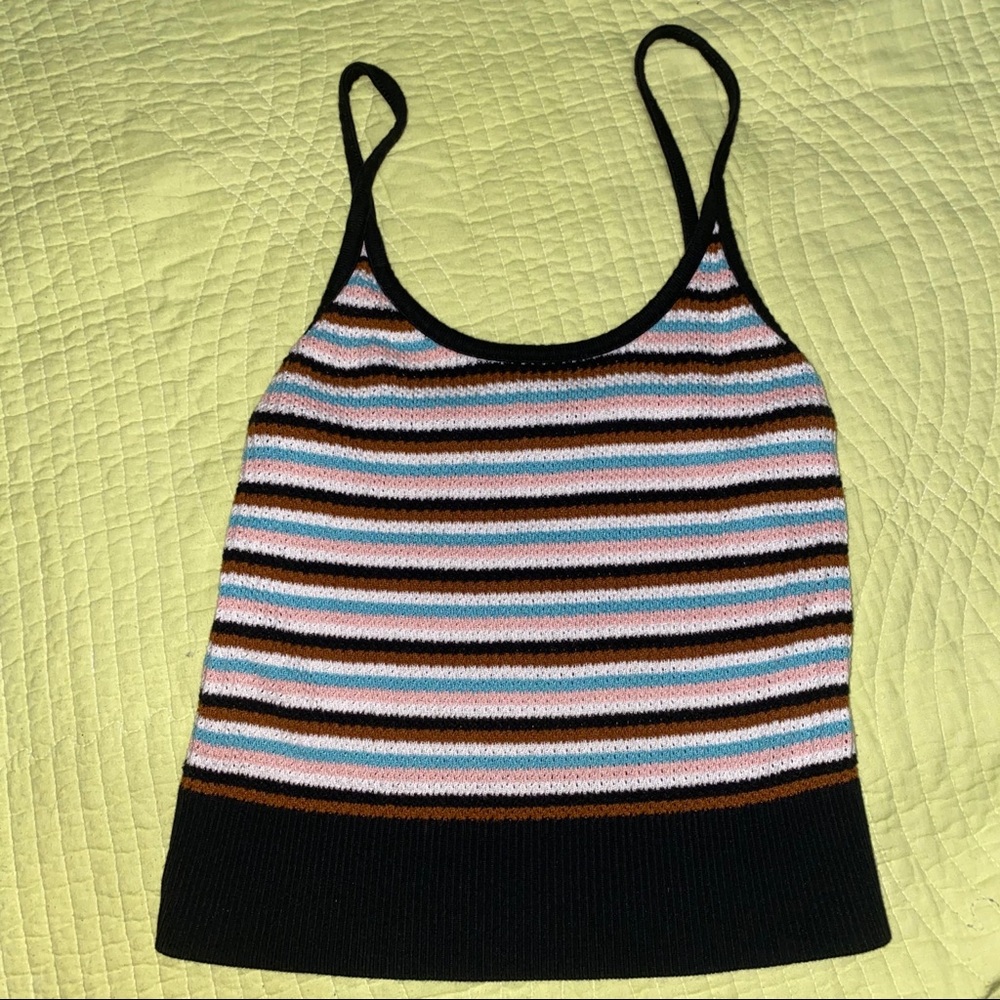 Top - Picture 3 of 5